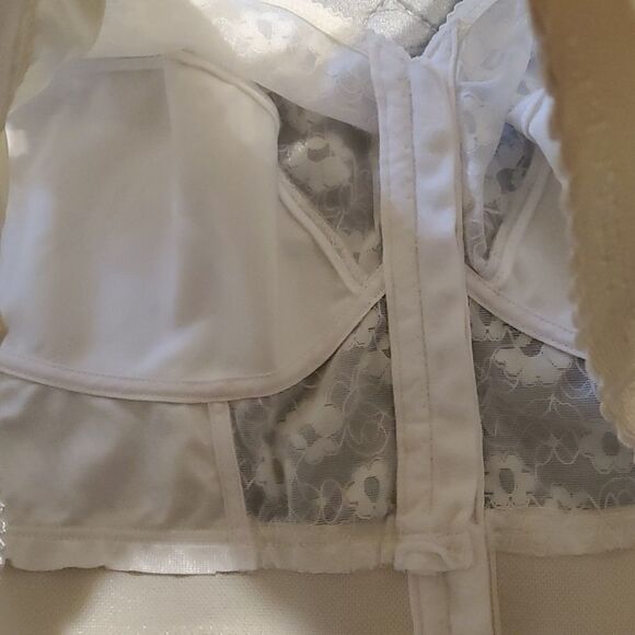 Vintage woman bra no tag - Picture 5 of 7